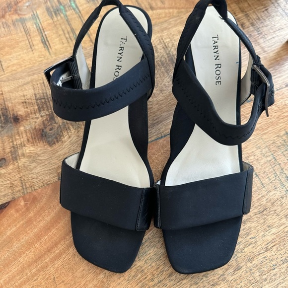 Taryn Rose Black Sandals - Picture 7 of 17